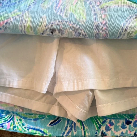 Lilly Pulitzer Skort - Picture 4 of 4